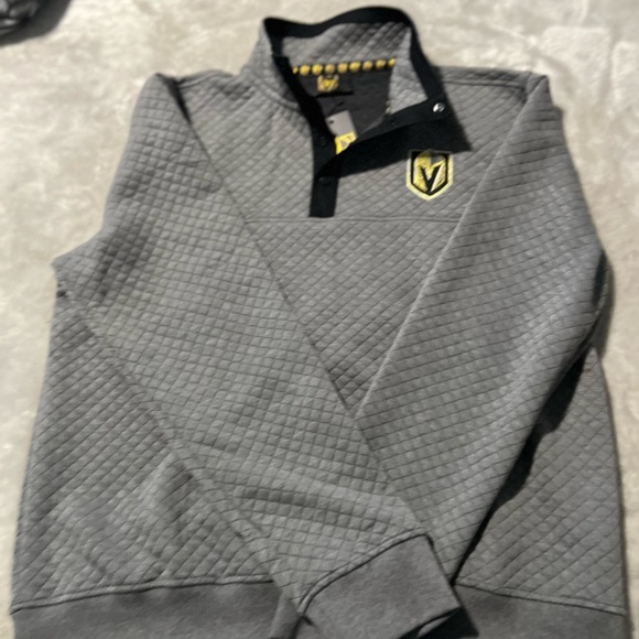 BRAND NEW- Vegas Golden Knights Waffle Pullover - Picture 6 of 7